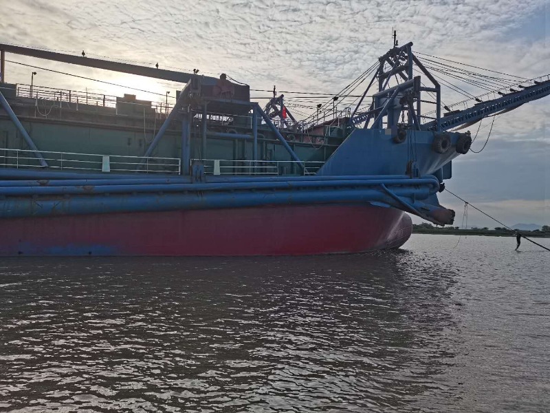 Offshore Sales.Ship sales